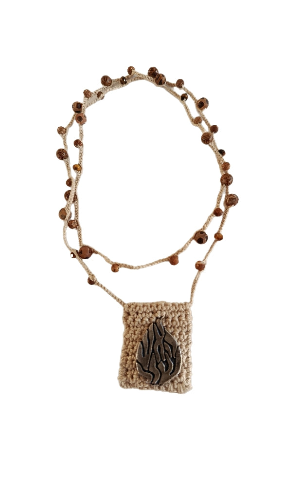 Petek Nahman en Crochet Beige Aesh Shéli Argent Oxydé